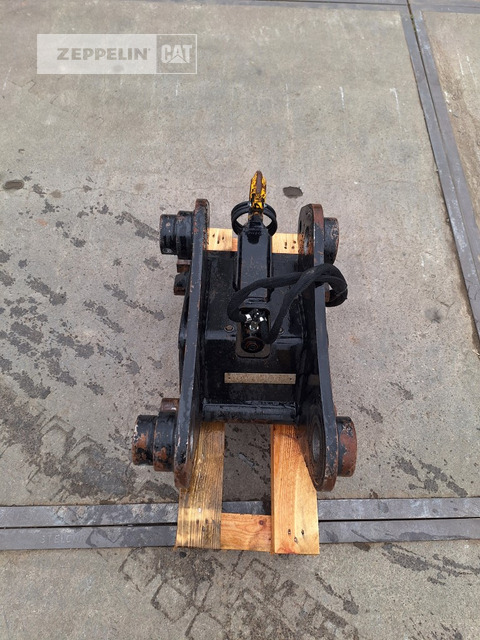 Cat CW10H - Quick coupler for Construction machinery: picture 2 Cat CW10H - Quick coupler for Construction machinery: picture 2
