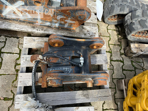 Komponenten CW10 an Cat 308ECR - Quick coupler for Construction machinery: picture 2 Komponenten CW10 an Cat 308ECR - Quick coupler for Construction machinery: picture 2