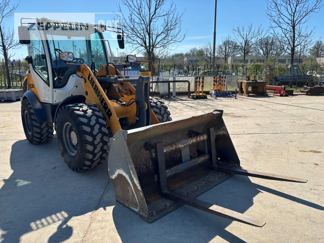 Liebherr L506 - Wheel loader: picture 1 Liebherr L506 - Wheel loader: picture 1