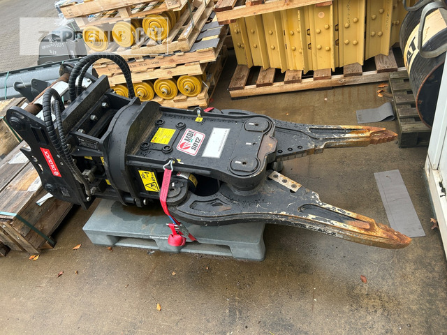 Mantovani Bene SCHERE - Demolition shears: picture 2 Mantovani Bene SCHERE - Demolition shears: picture 2