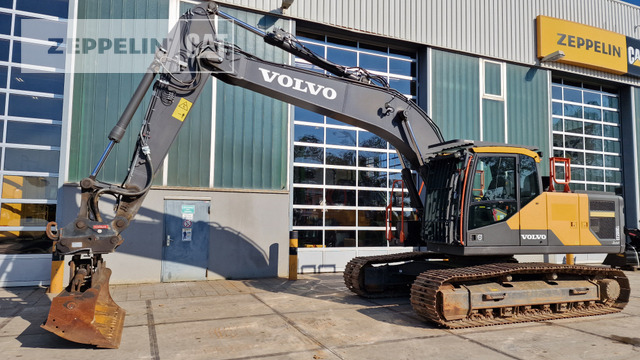 Volvo EC200E - Crawler excavator: picture 1 Volvo EC200E - Crawler excavator: picture 1