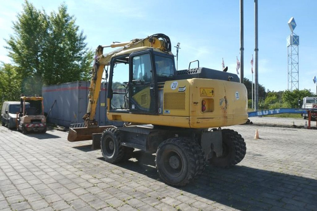Komatsu Mobilbagger PW140-7 Mobilbagger - Wheel excavator: picture 5 Komatsu Mobilbagger PW140-7 Mobilbagger - Wheel excavator: picture 5