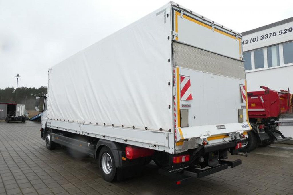 Mercedes-Benz Atego 1527 L Pritsche LBW - Curtain side truck: picture 4 Mercedes-Benz Atego 1527 L Pritsche LBW - Curtain side truck: picture 4