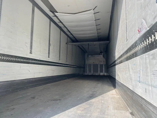 Krone SD koelvries 2 temp met Carrier vector 1950MT , aslift paletkist, tussenschot - Refrigerator semi-trailer: picture 5 Krone SD koelvries 2 temp met Carrier vector 1950MT , aslift paletkist, tussenschot - Refrigerator semi-trailer: picture 5