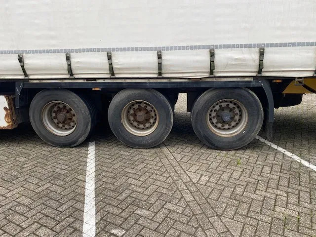 Krone SD schuifzeiloplegger 3 asser bpw assen, trommelremmen - Curtainsider semi-trailer: picture 4 Krone SD schuifzeiloplegger 3 asser bpw assen, trommelremmen - Curtainsider semi-trailer: picture 4