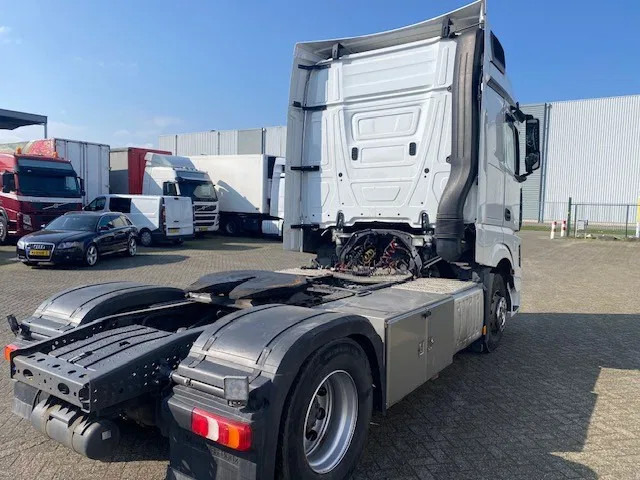 Mercedes-Benz Actros 1845 grote cabine, euro 6 , spoilers fenders... - Tractor unit: picture 3 Mercedes-Benz Actros 1845 grote cabine, euro 6 , spoilers fenders... - Tractor unit: picture 3