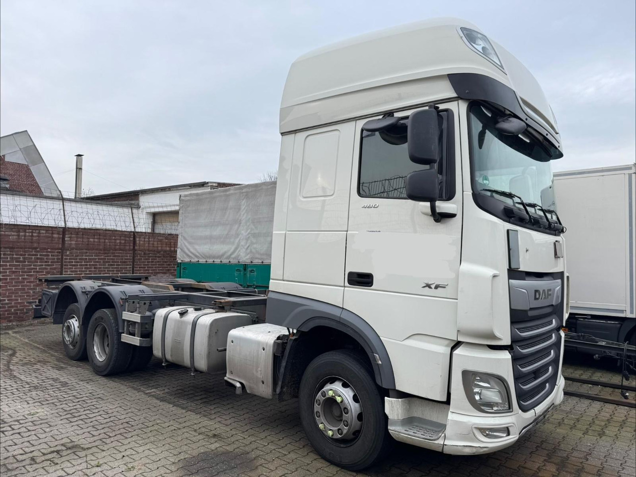 DAF XF 480 6X2 SSC Retarder 2xTanks Lift - Container transporter/ Swap body truck: picture 1 DAF XF 480 6X2 SSC Retarder 2xTanks Lift - Container transporter/ Swap body truck: picture 1