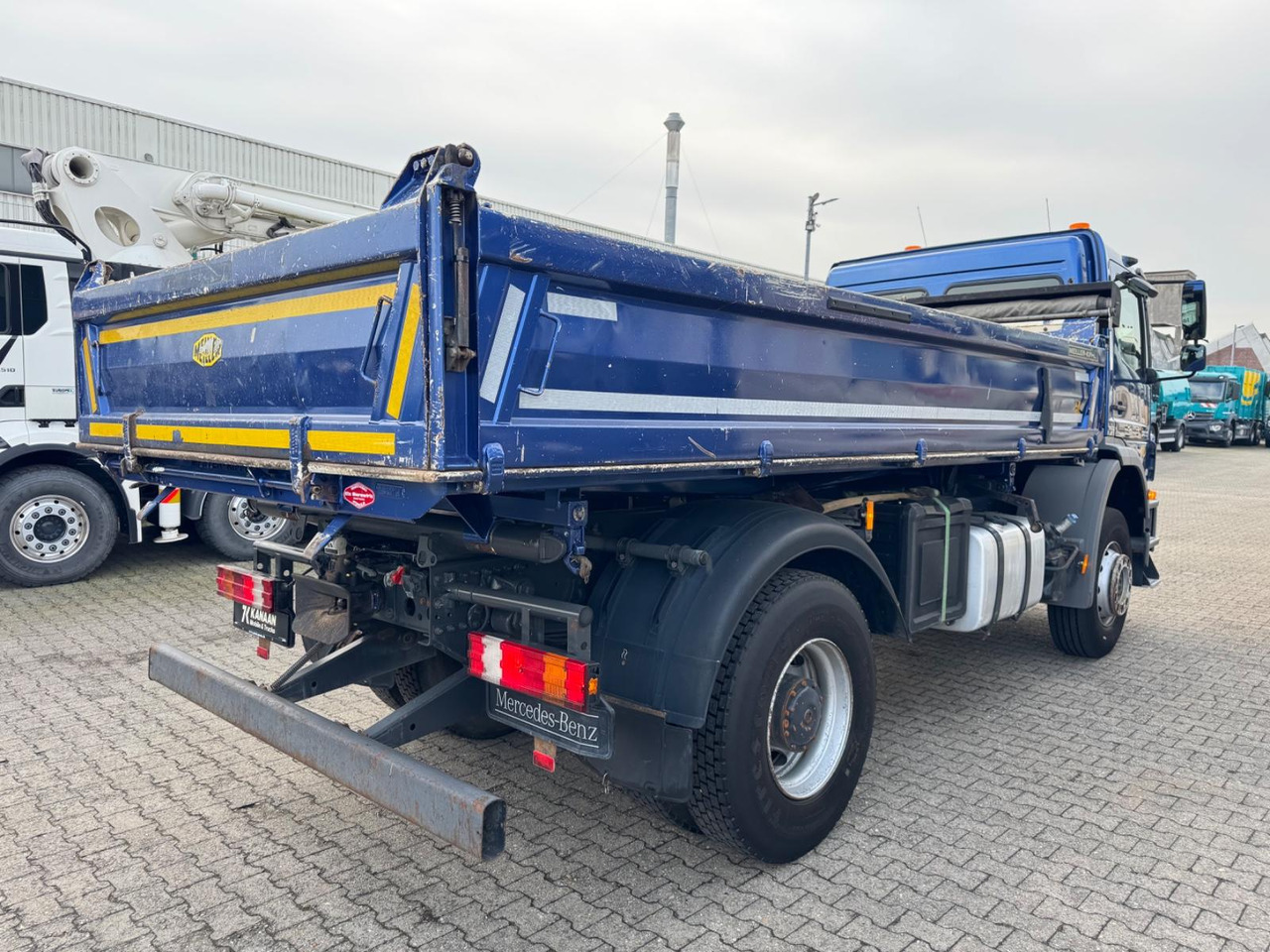 Mercedes-Benz 1833 Axor 4x2 MEILLER Kipper Plane TOP ! - Tipper: picture 5 Mercedes-Benz 1833 Axor 4x2 MEILLER Kipper Plane TOP ! - Tipper: picture 5