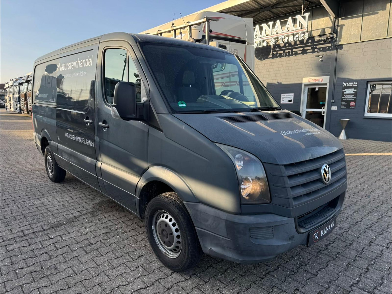 Volkswagen Crafter Kasten 2.0 TDI 30 mittel L2H1 GLASTRANS - Passenger van: picture 3 Volkswagen Crafter Kasten 2.0 TDI 30 mittel L2H1 GLASTRANS - Passenger van: picture 3