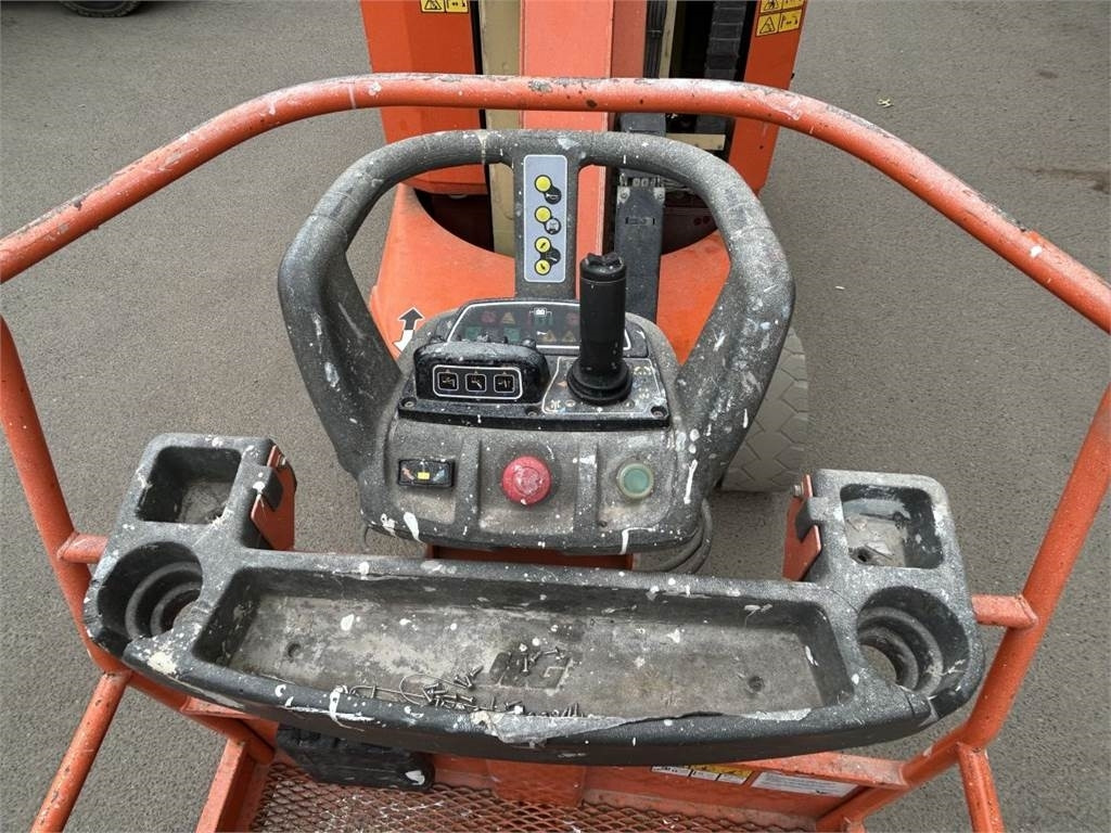 Vertical mast lift JLG Toucan 12E (1933): picture 14