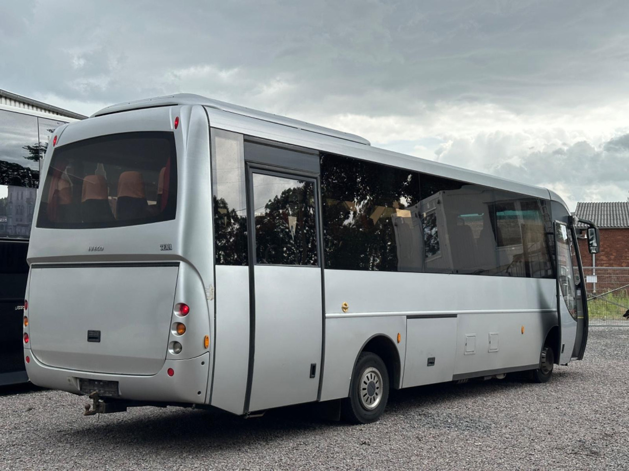 Iveco Kapena Tema 100 (32*Sitze*DE*TOP*Schalt) O510 Iveco Kapena Tema 100 , O 510, 818, Rapido - Minibus, Passenger van: picture 2 Iveco Kapena Tema 100 (32*Sitze*DE*TOP*Schalt) O510 Iveco Kapena Tema 100 , O 510, 818, Rapido - Minibus, Passenger van: picture 2