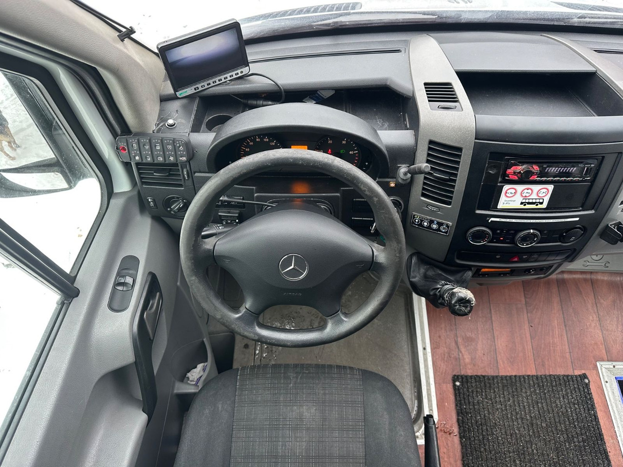 Mercedes-Benz Sprinter 516 CDi Unvi (DE*Klima*Reise) - Minibus, Passenger van: picture 3 Mercedes-Benz Sprinter 516 CDi Unvi (DE*Klima*Reise) - Minibus, Passenger van: picture 3